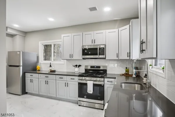 $489,000 | 27 Stone Street, North Plainfield, NJ 07060