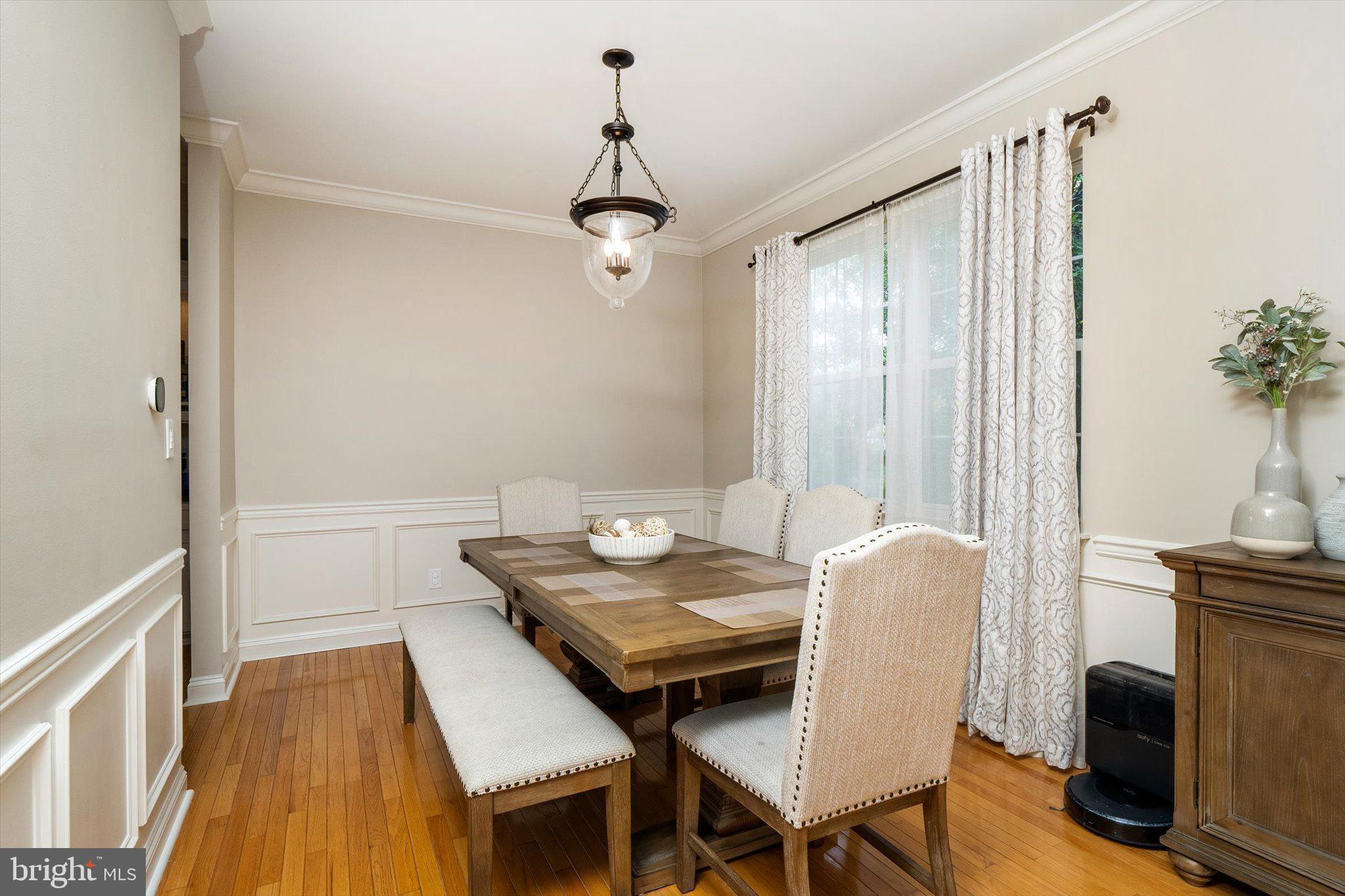 16 Coburn Road Pennington, NJ 08534 - Photo 7 of 30