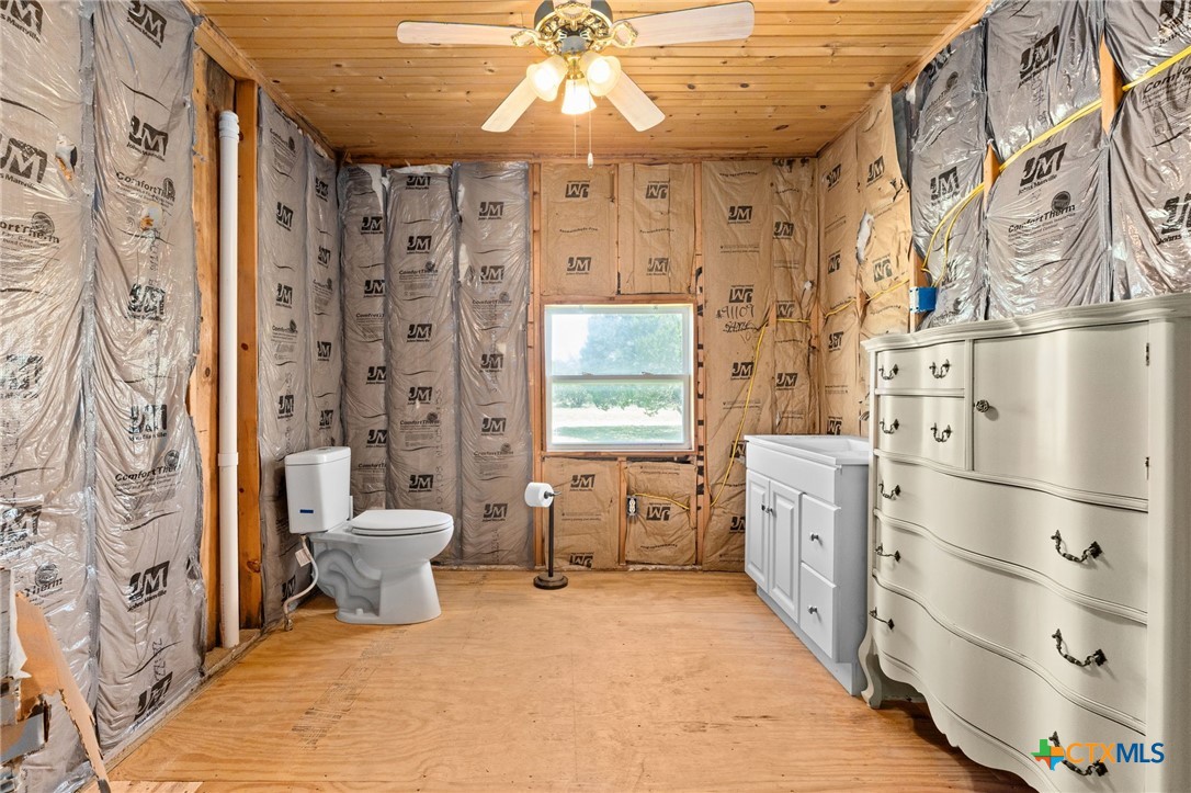 586 Private Road 3448 Kempner, TX 76539 - Photo 22 of 40 a spacious bathroom with a sink a toilet and shower