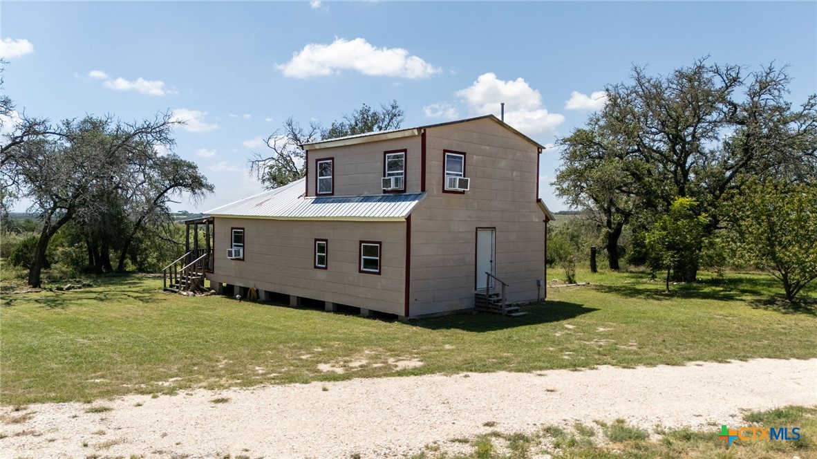 586 Private Road 3448 Kempner, TX 76539 - Photo 27 of 40 a view of a house with a yard