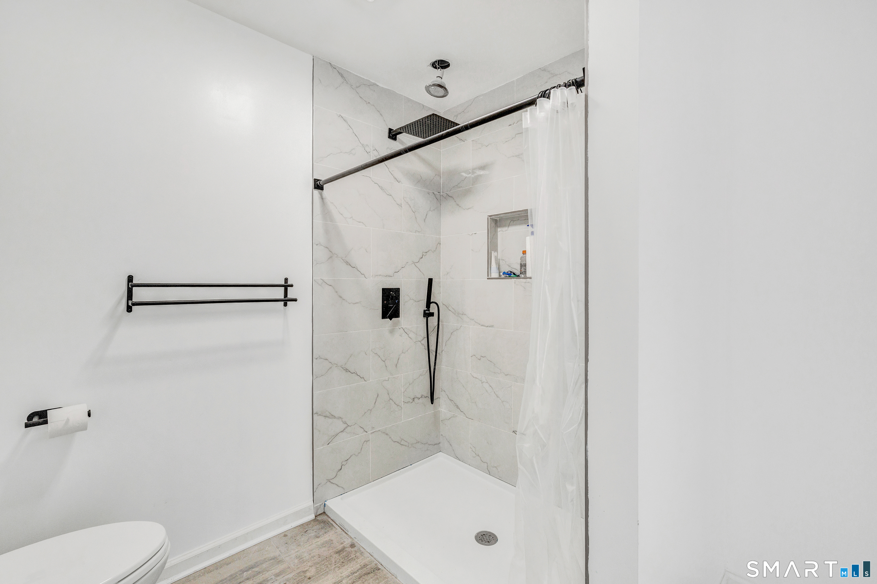 17 Stage Road Brookfield, CT 06804 - Photo 31 of 37