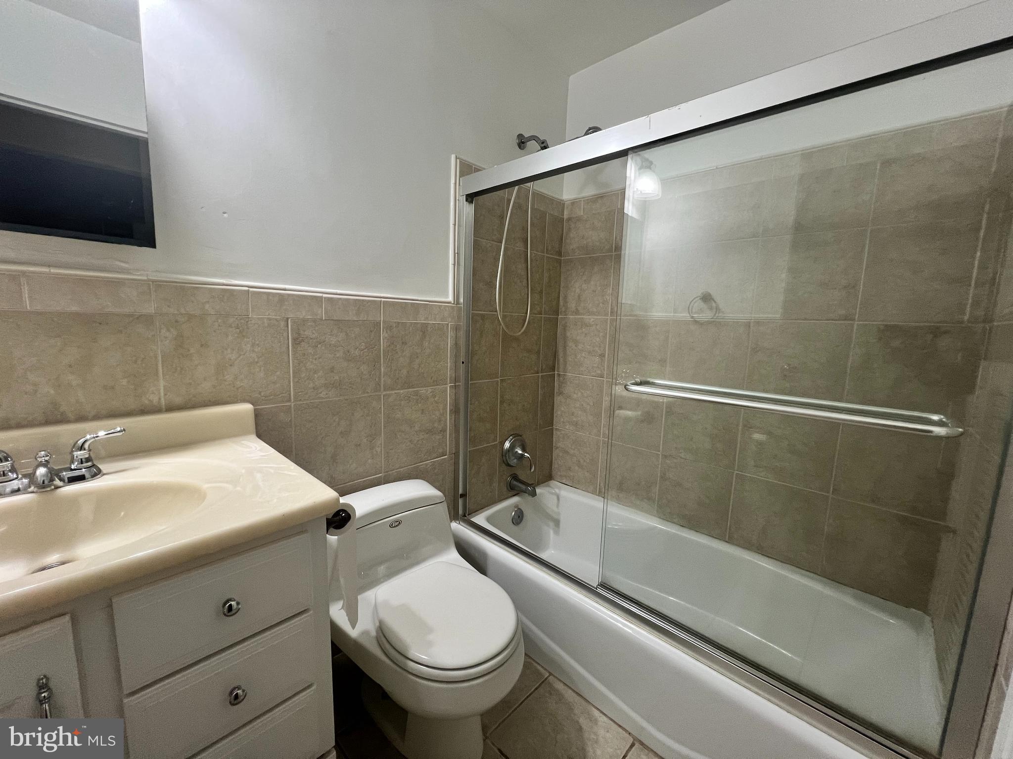 2400 41st Street Northwest, Unit 103 Washington, DC 20007 - Photo 17 of 18