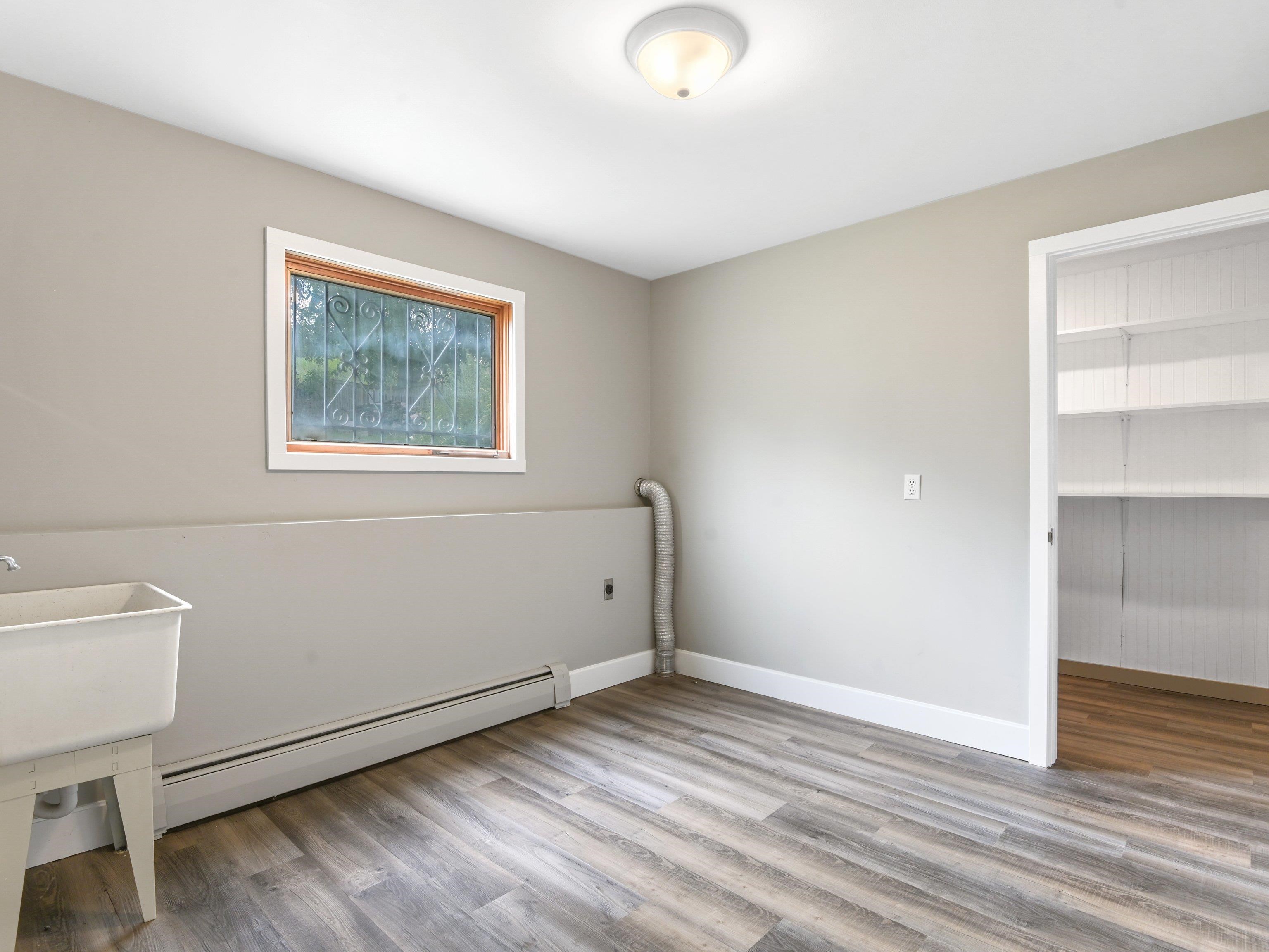 9811 North Huntington Road Spokane, WA 99218 - Photo 28 of 50
