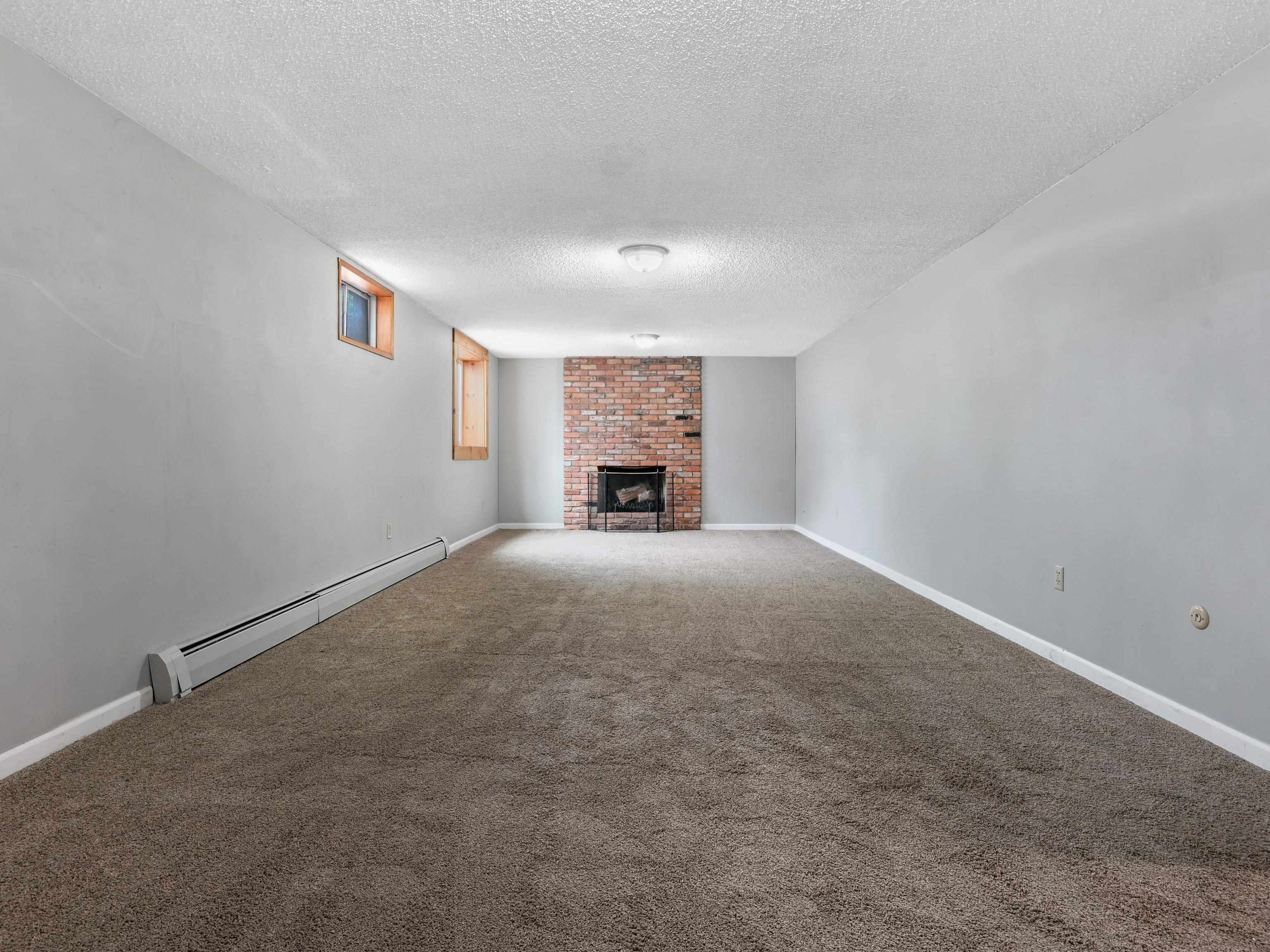 9811 North Huntington Road Spokane, WA 99218 - Photo 39 of 50
