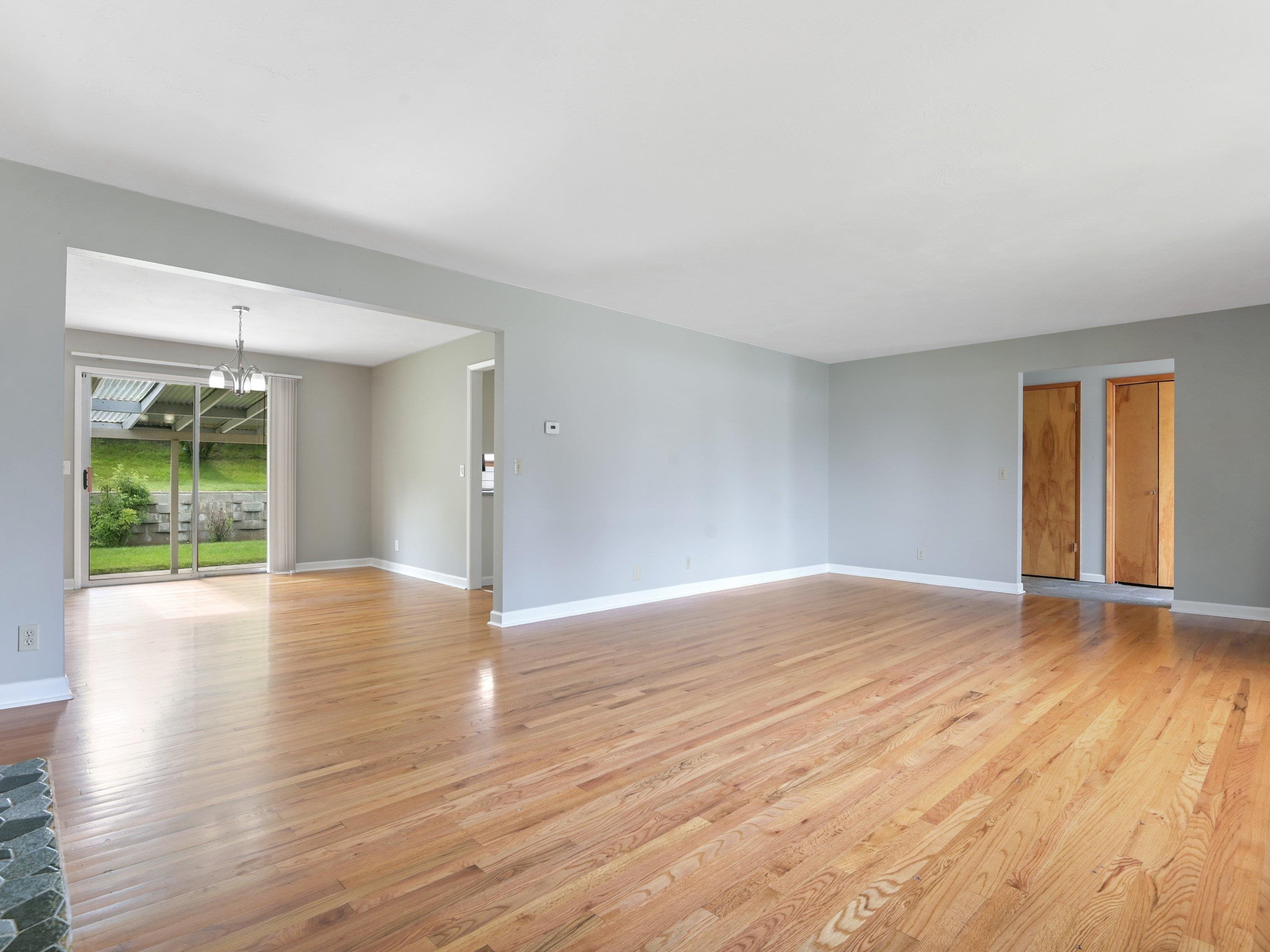 9811 North Huntington Road Spokane, WA 99218 - Photo 6 of 50