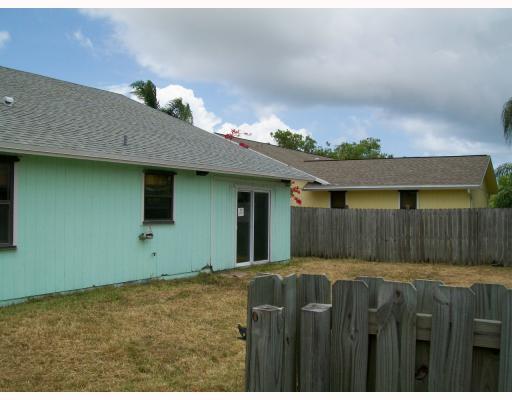 4310 Southeast Boxleaf Place Stuart, FL 34997 - Photo 6 of 6 Additional Photo
