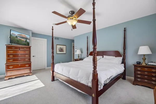$1,100,000 | 18650 Verna Lane, Prior Lake, MN 55372