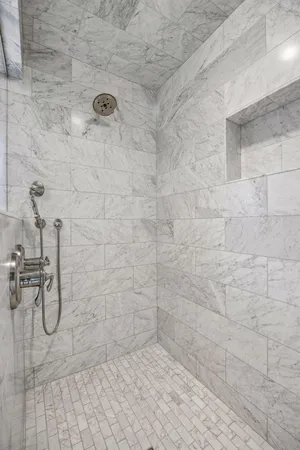 $1,100,000 | 18650 Verna Lane, Prior Lake, MN 55372
