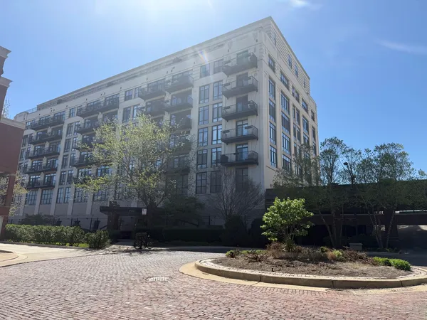 $209,900 | 1525 South Sangamon Street, Unit 414, Chicago, IL 60608