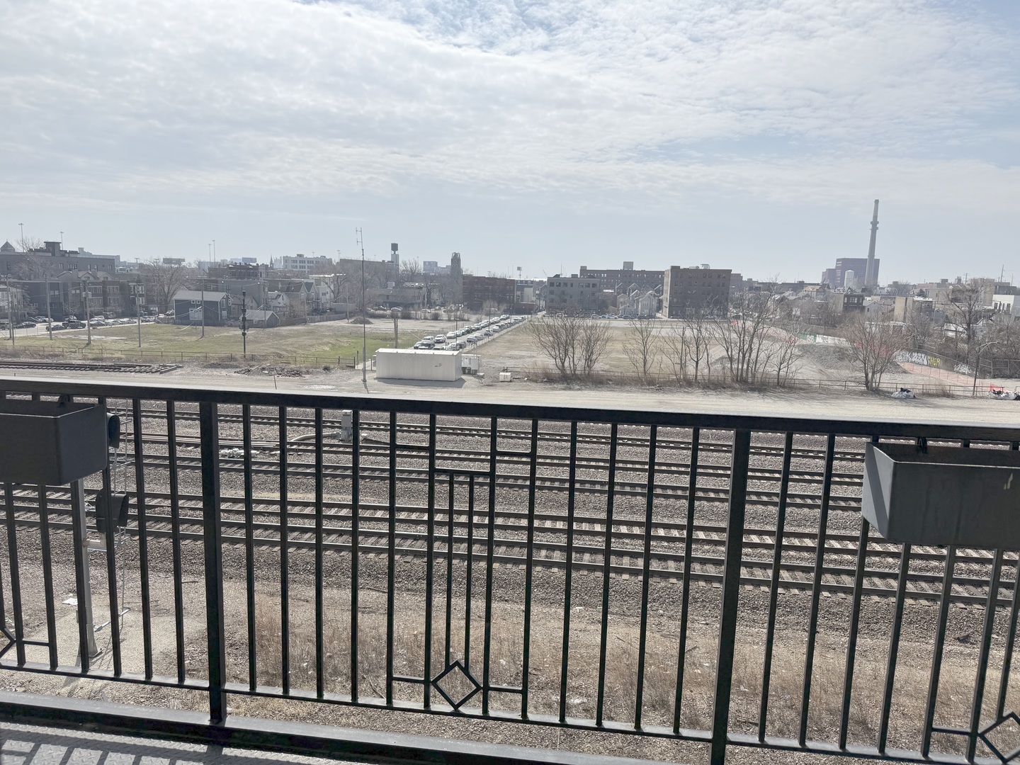 1525 South Sangamon Street, Unit 414 Chicago, IL 60608 - Photo 20 of 22 a view of a city view from a terrace