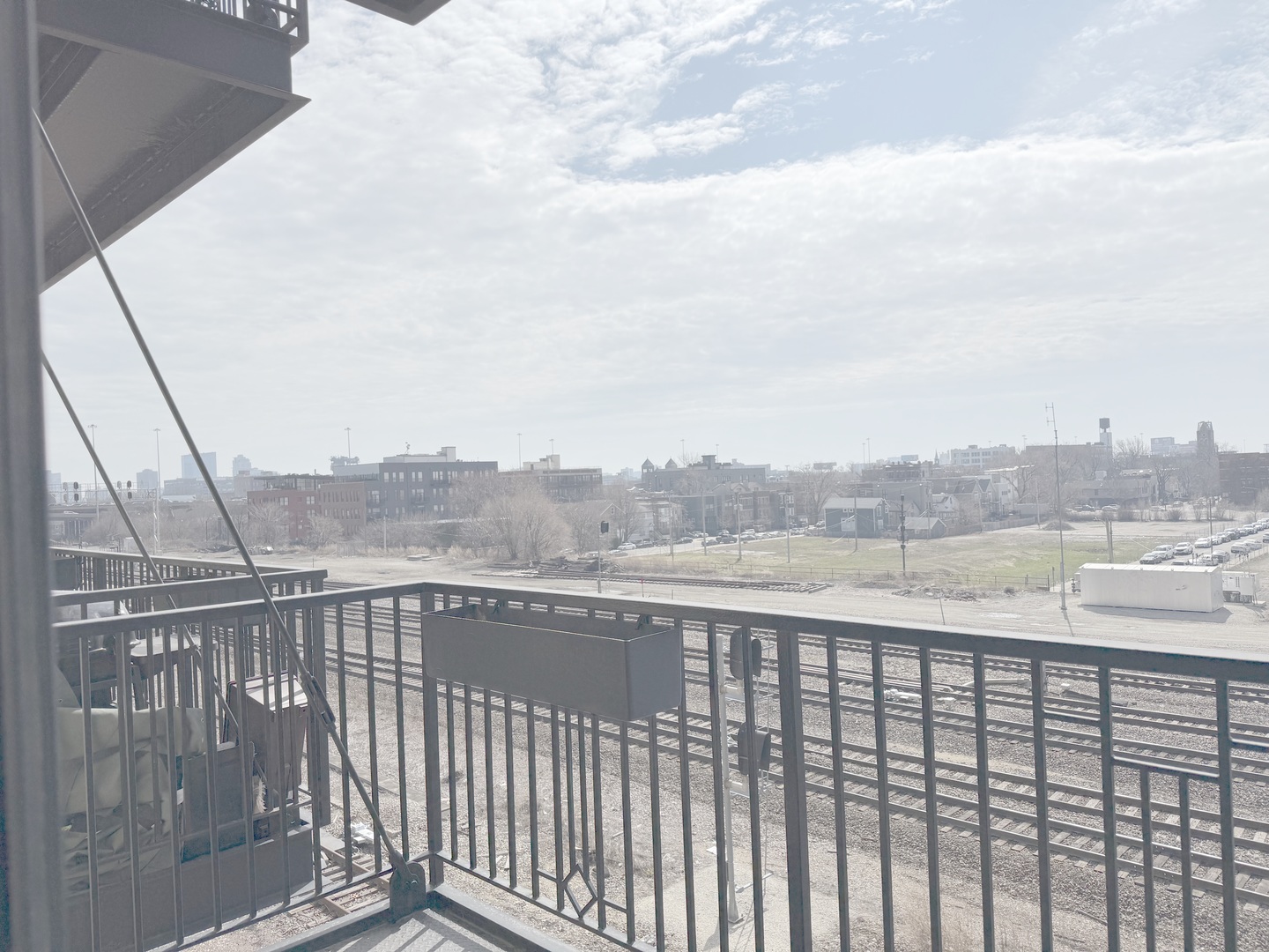 1525 South Sangamon Street, Unit 414 Chicago, IL 60608 - Photo 21 of 22 a view of city and ocean