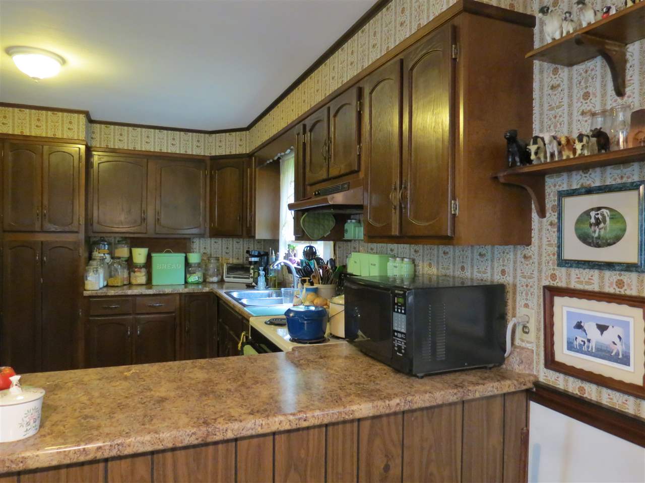 1601 Cider Mill Road Shaftsbury, VT 05262 - Photo 6 of 32 Gallery Image 6