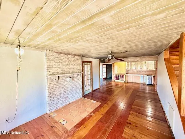 $375,000 | 2007 Hillside Drive, Magnolia, MS 39652