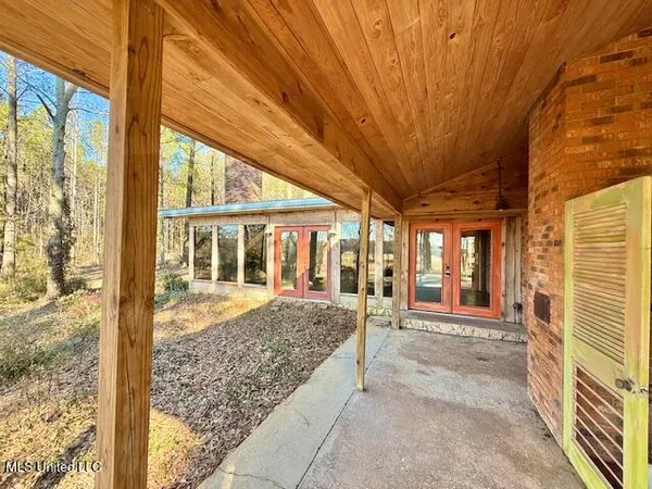 $375,000 | 2007 Hillside Drive, Magnolia, MS 39652