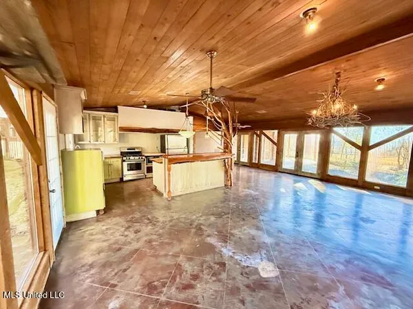 $375,000 | 2007 Hillside Drive, Magnolia, MS 39652