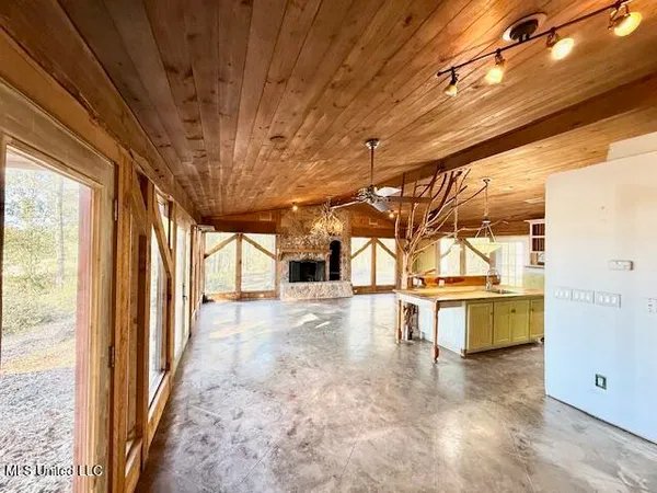 $375,000 | 2007 Hillside Drive, Magnolia, MS 39652