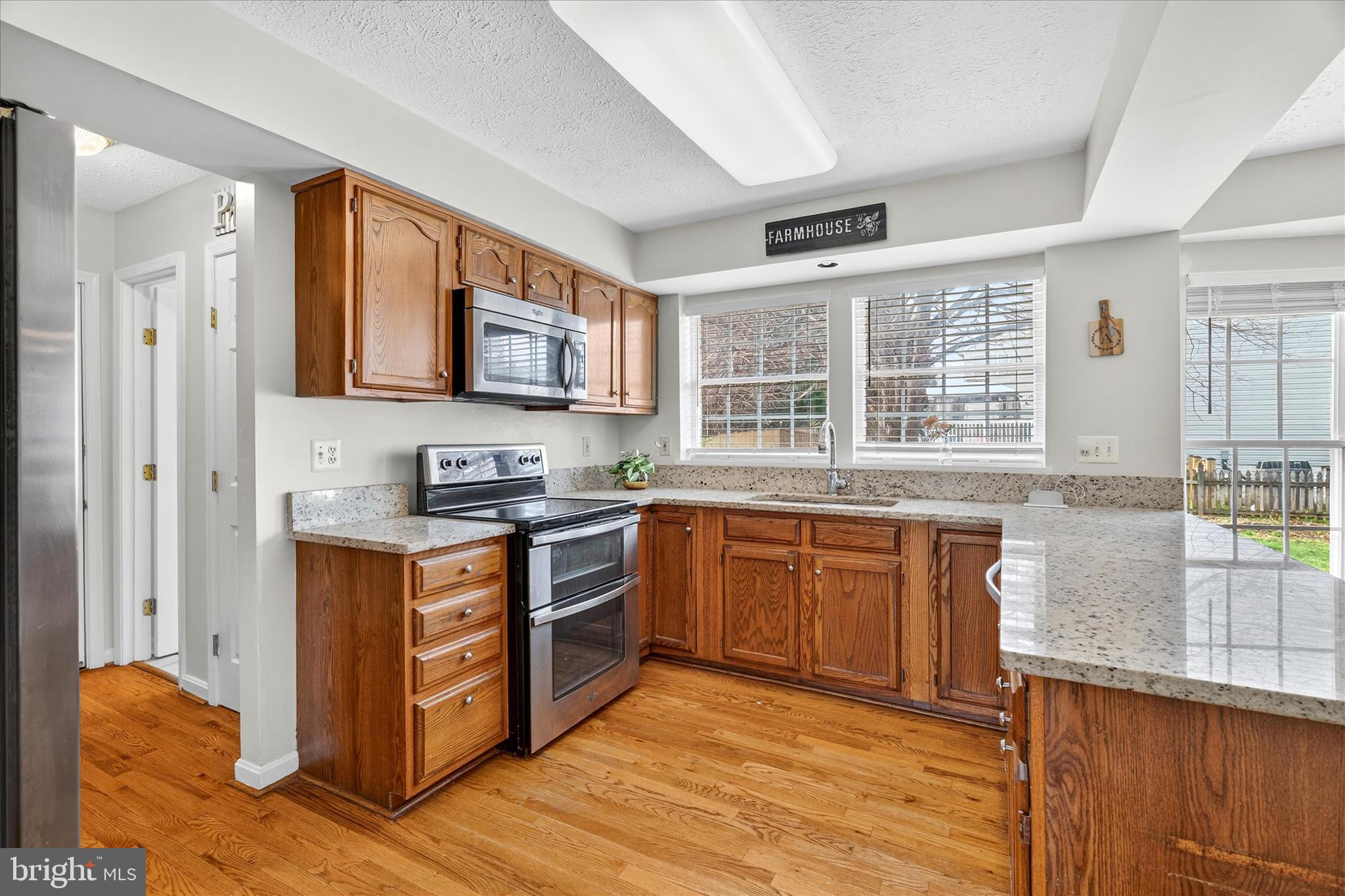 5348 St James Place Frederick, MD 21703 - Photo 6 of 50
