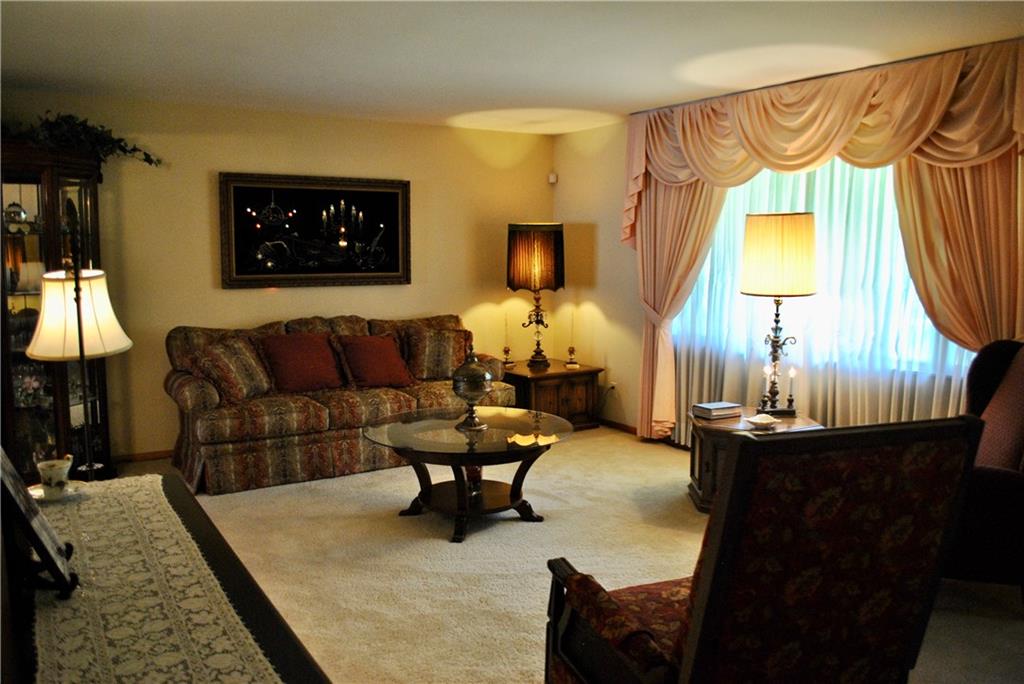 1033 Paintertown Road Irwin, PA 15642 - Photo 10 of 20 Gallery Image 10