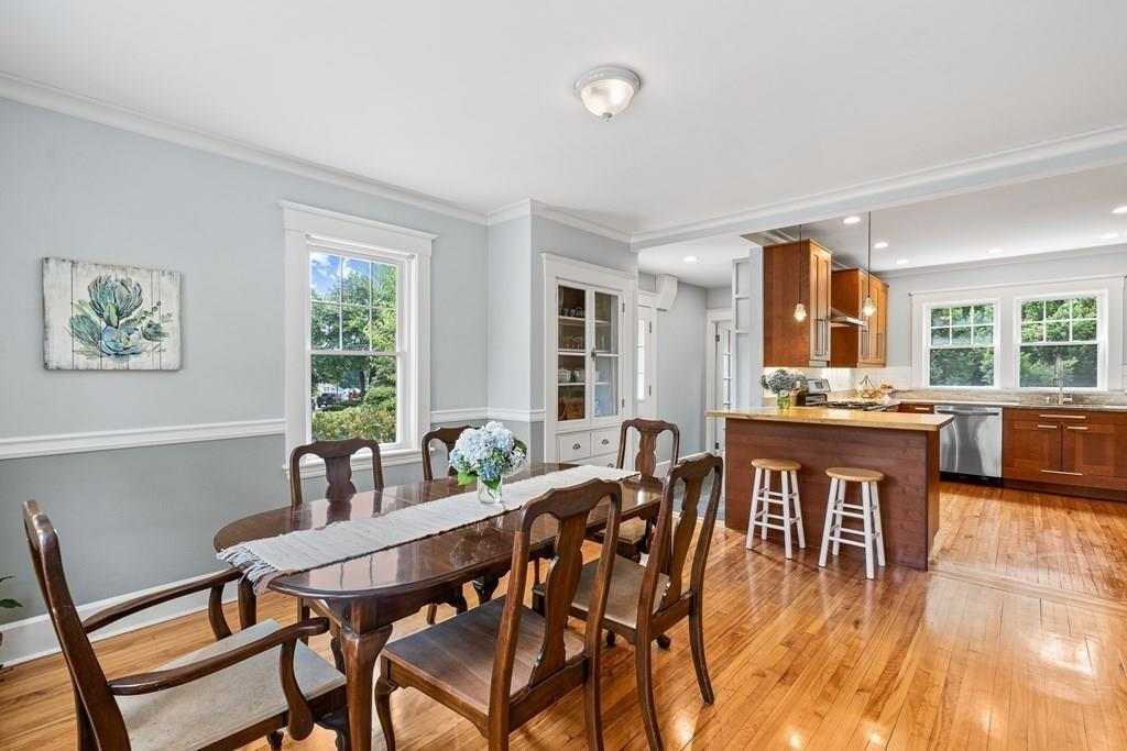 96 Warwick Road Melrose, MA 02176 - Photo 17 of 37 Gallery Image 17
