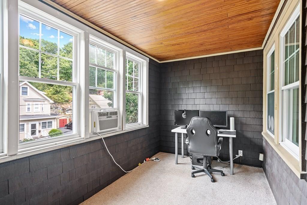 96 Warwick Road Melrose, MA 02176 - Photo 25 of 37 Gallery Image 25
