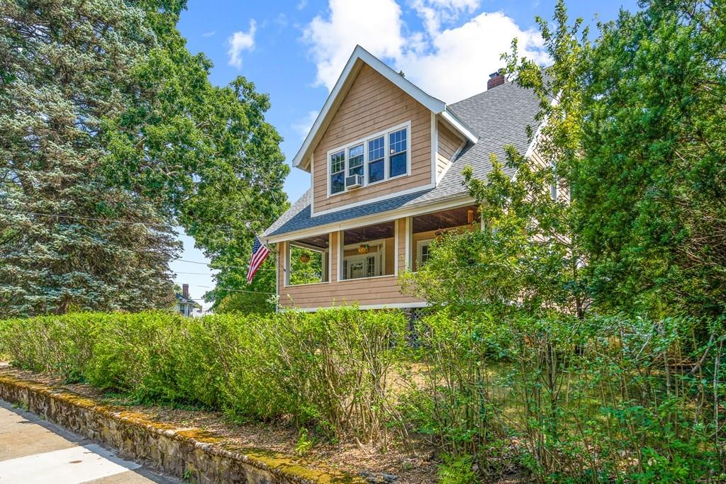 96 Warwick Road Melrose, MA 02176 - Photo 36 of 37 Gallery Image 36