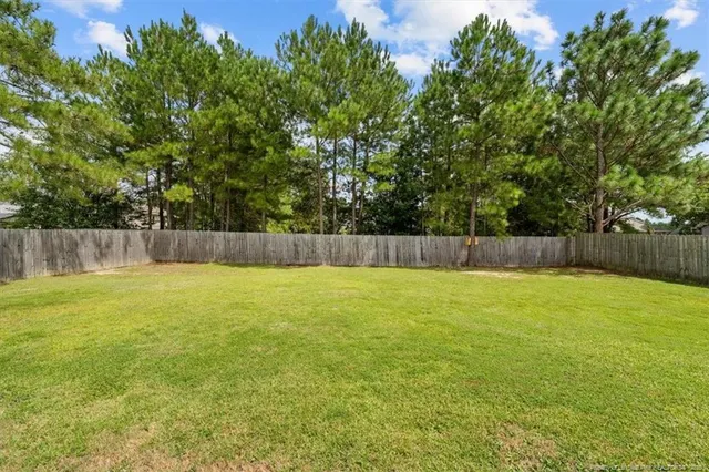 $408,000 | 1142 Yellowwood Drive, Aberdeen, NC 28315