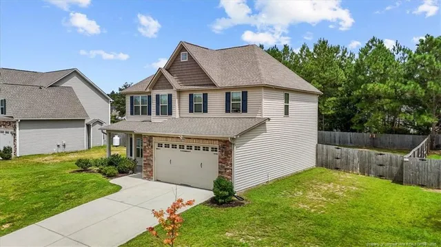$408,000 | 1142 Yellowwood Drive, Aberdeen, NC 28315