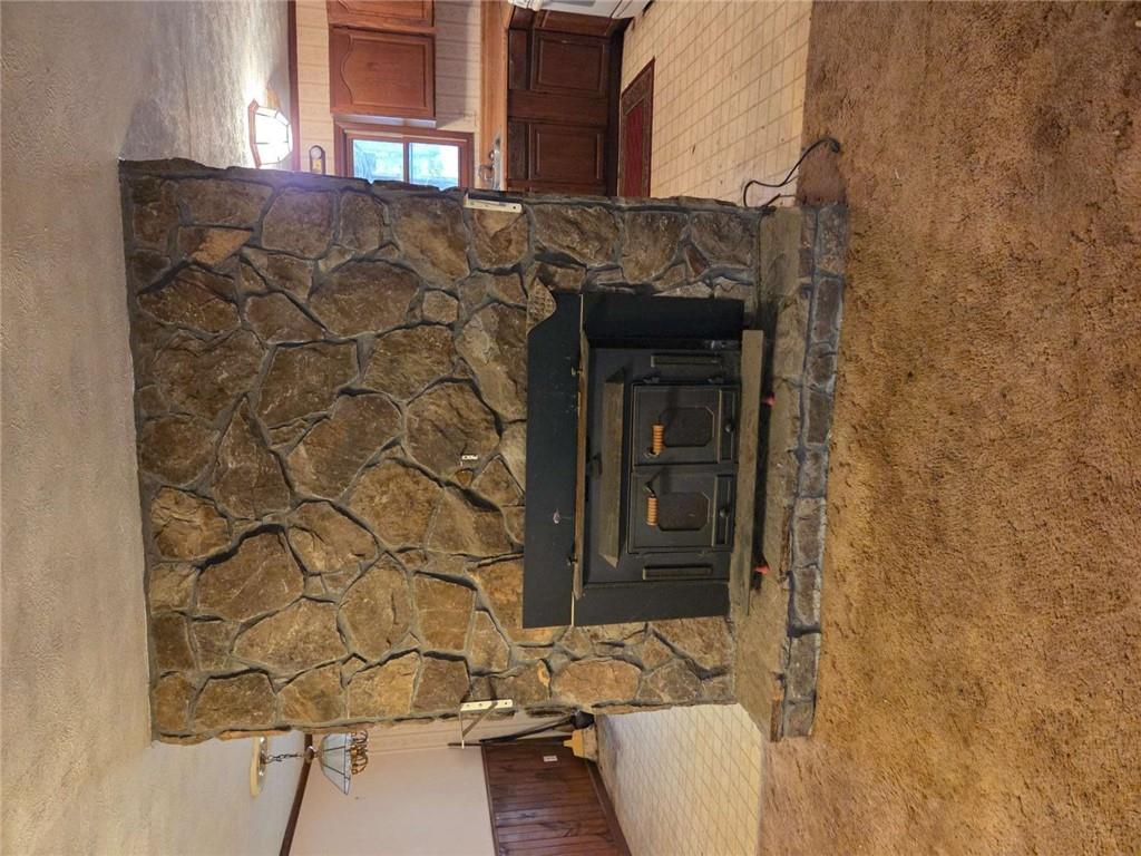 408 Apple Ridge 1 Dawsonville, GA 30534 - Photo 11 of 35 a living room with furniture