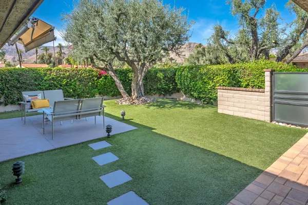 $875,000 | 44 Lafayette Drive, Rancho Mirage, CA 92270