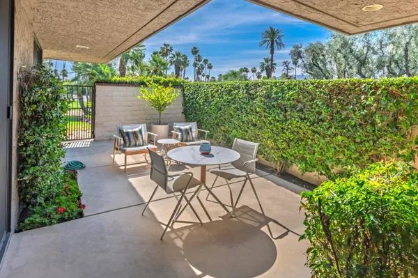 $875,000 | 44 Lafayette Drive, Rancho Mirage, CA 92270