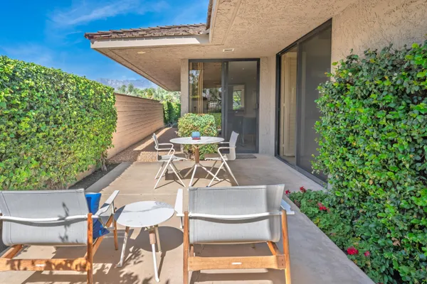 $875,000 | 44 Lafayette Drive, Rancho Mirage, CA 92270