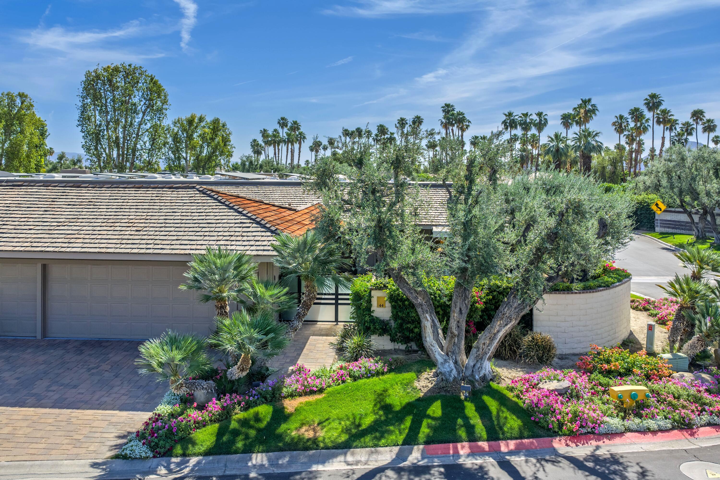 44 Lafayette Drive Rancho Mirage, CA 92270 - Photo 30 of 40 02-Photo-2