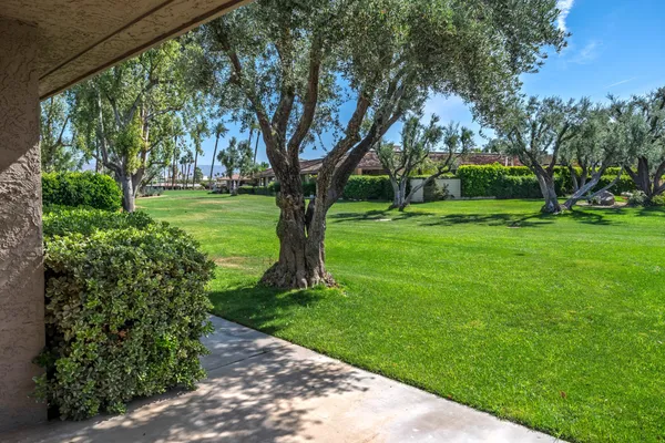 $875,000 | 44 Lafayette Drive, Rancho Mirage, CA 92270
