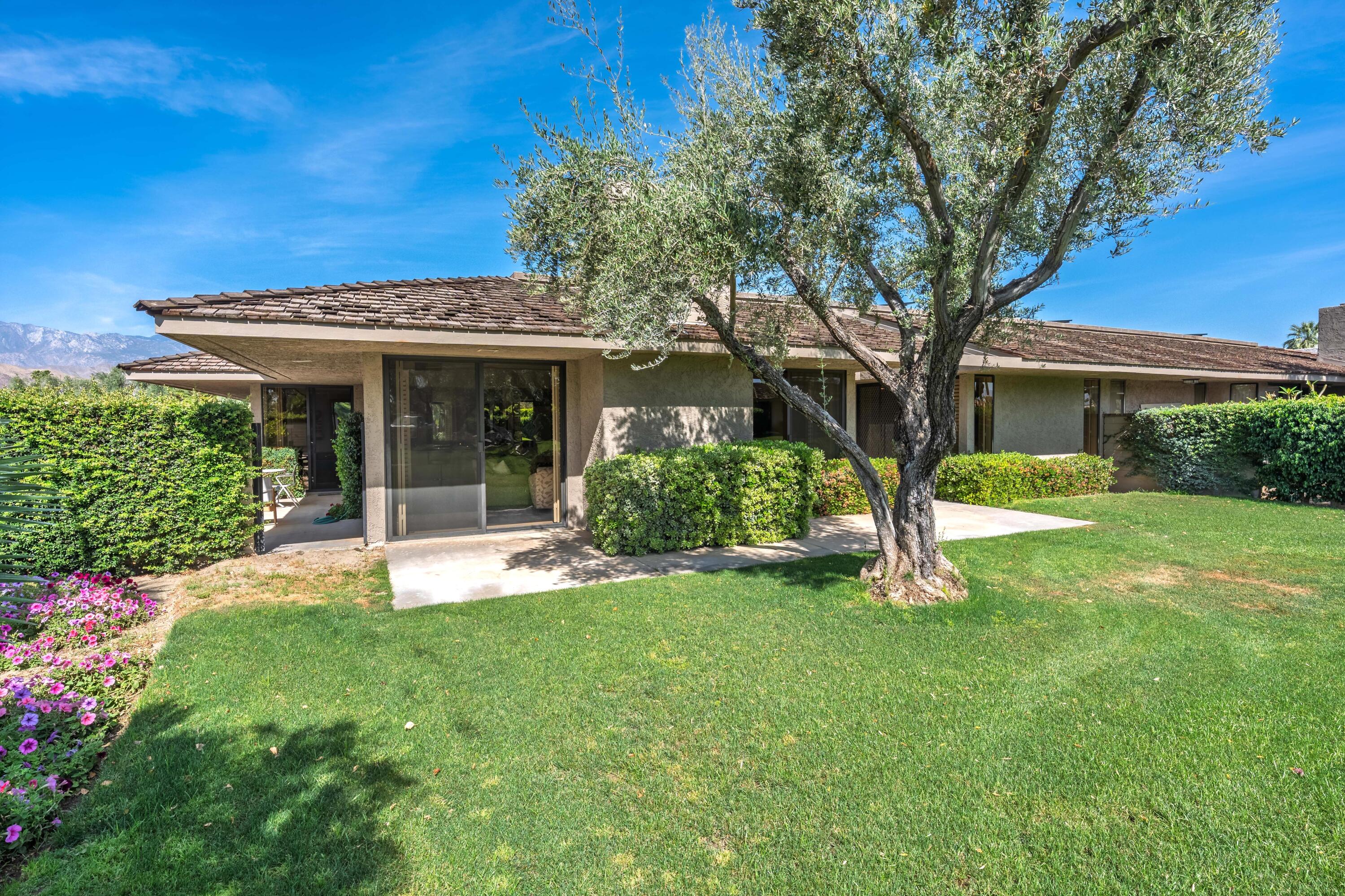 44 Lafayette Drive Rancho Mirage, CA 92270 - Photo 34 of 40 09-Photo-9