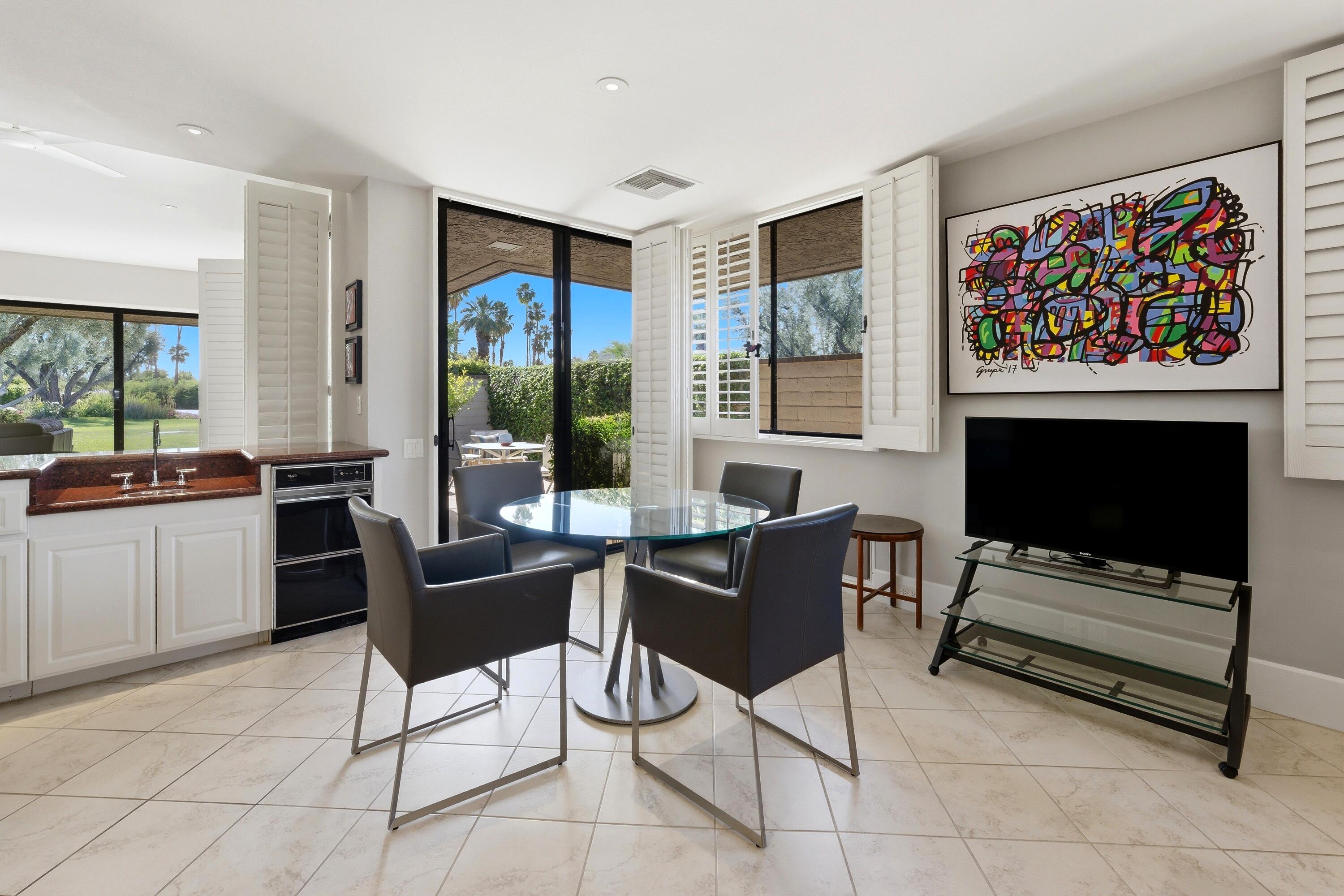 44 Lafayette Drive Rancho Mirage, CA 92270 - Photo 10 of 40 25-Photo-25