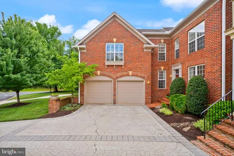 $990,000 | 18402 Lanier Island Square, Leesburg, VA 20176