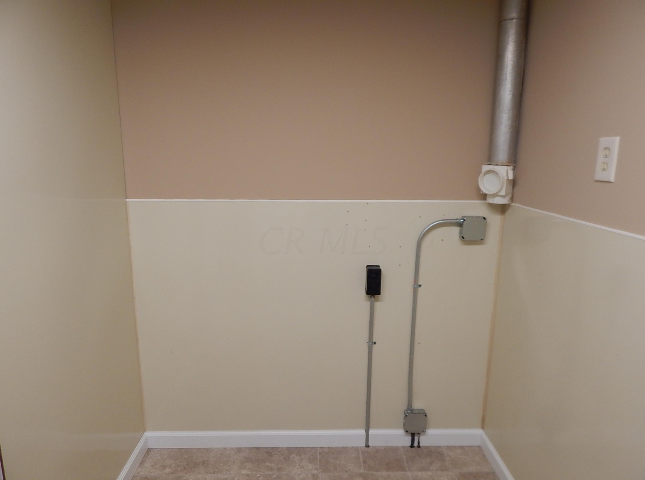 4298 Corner Road Johnstown, OH 43031 - Photo 23 of 26 Gallery Image 23