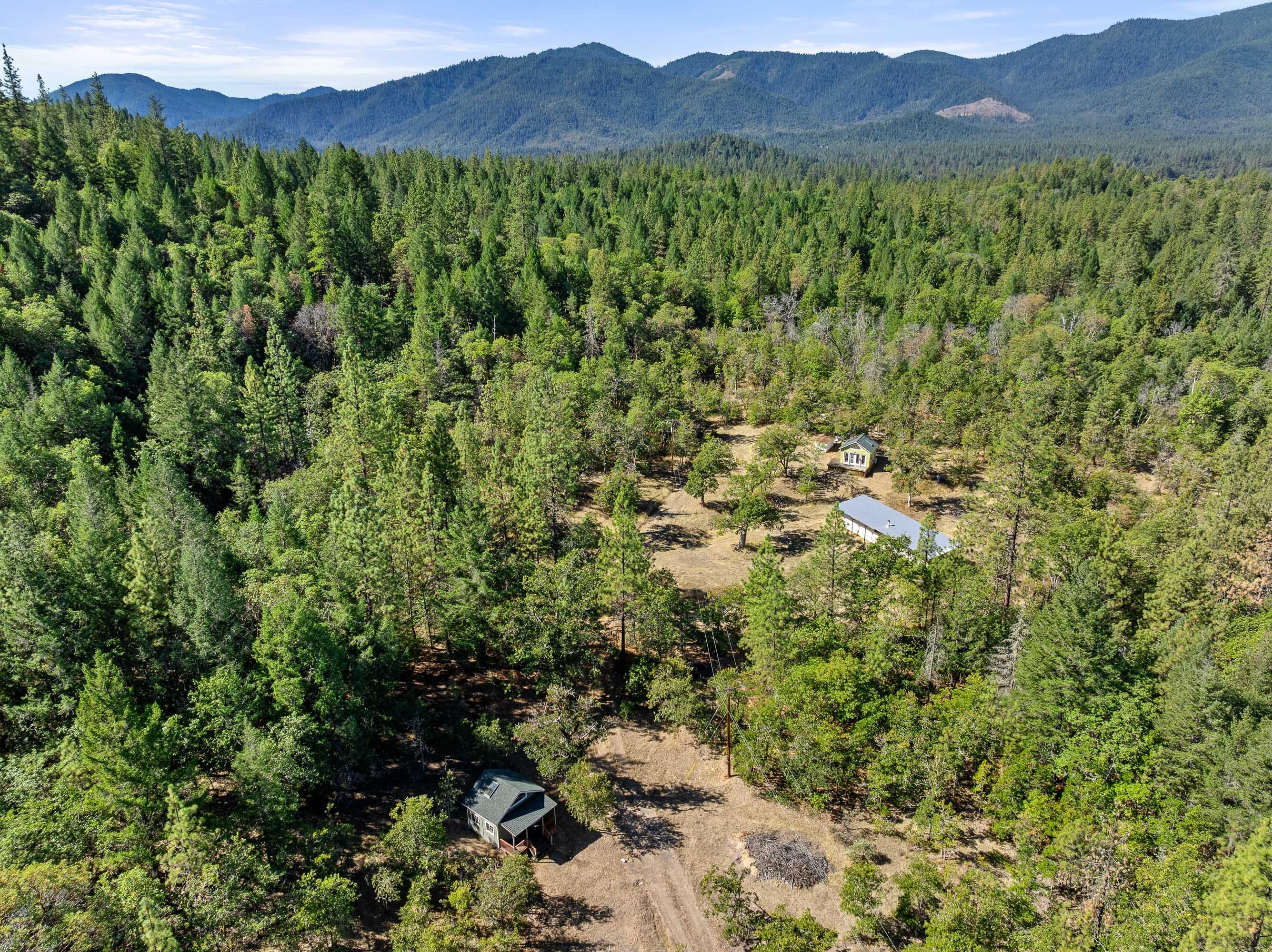798 Covered Bridge Road Rogue River, OR 97537 - Photo 39 of 39 DRONE