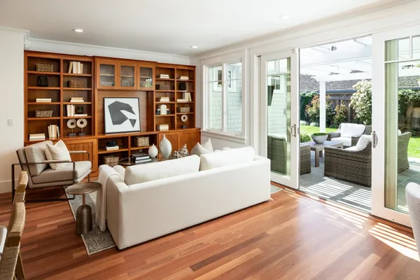 $4,850,000 | 384 Hawthorne Avenue, Los Altos, CA 94022