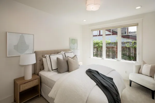 $4,850,000 | 384 Hawthorne Avenue, Los Altos, CA 94022