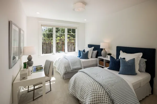 $4,850,000 | 384 Hawthorne Avenue, Los Altos, CA 94022