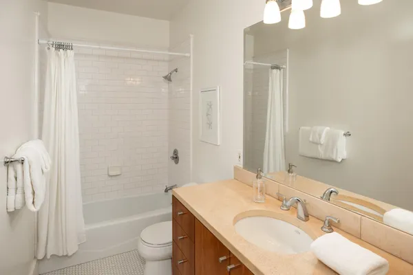 $4,850,000 | 384 Hawthorne Avenue, Los Altos, CA 94022