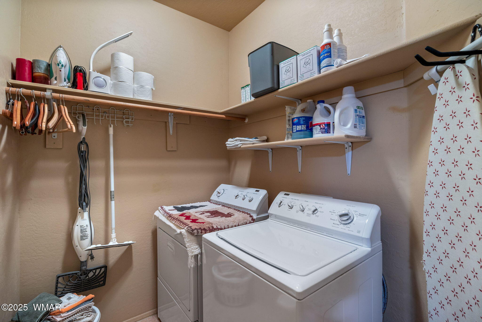 6943 West Starlight Ridge Parkway Lakeside, AZ 85929 - Photo 15 of 31 Laundry downstairs