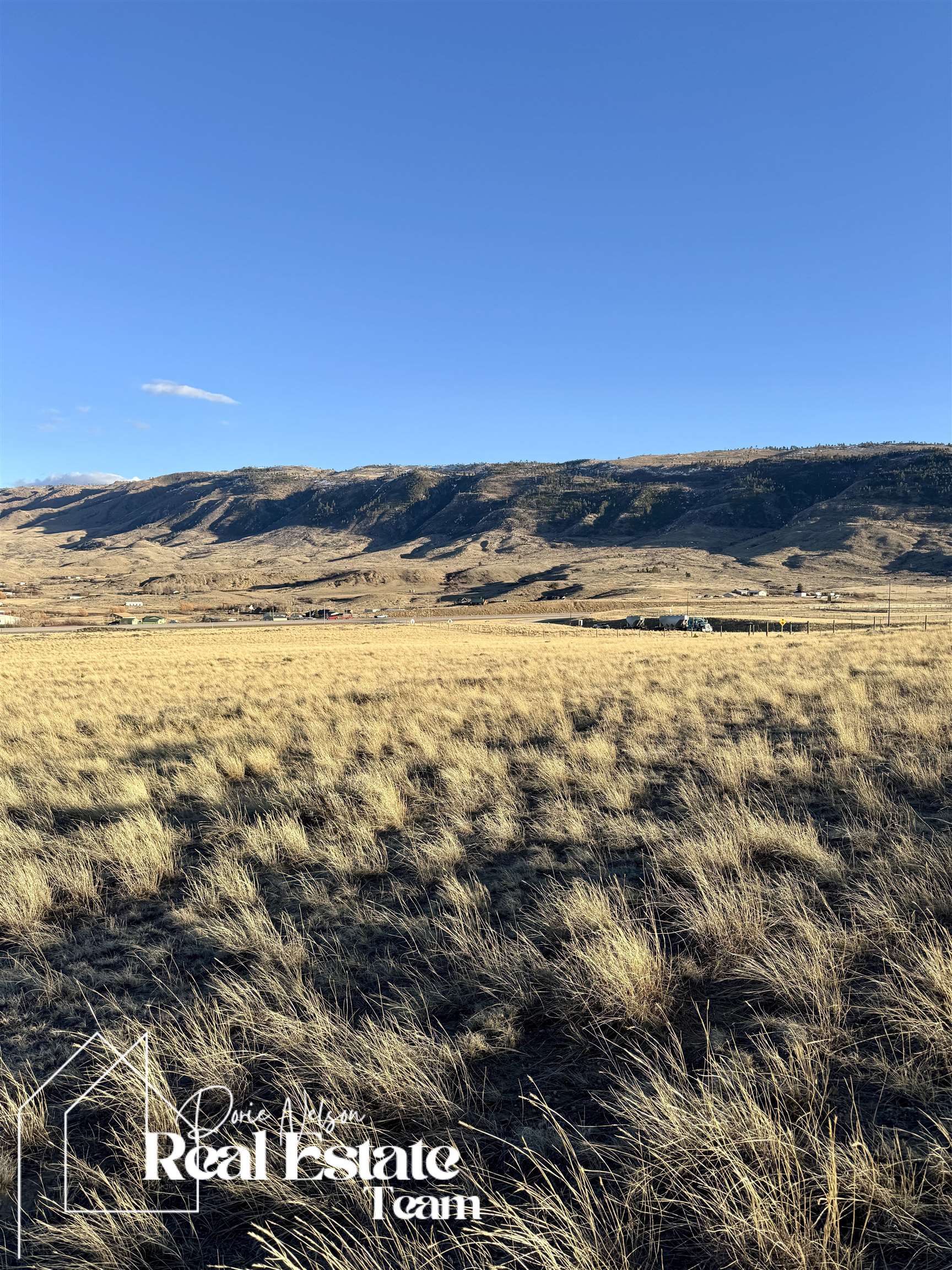 6195 Goldie Lane Casper, WY 82604 - Photo 4 of 11