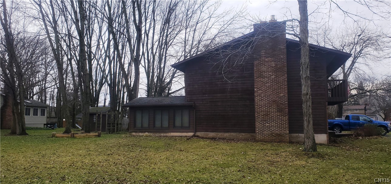 8036 Princess Path Liverpool, NY 13090 - Photo 4 of 34 Gallery Image 4