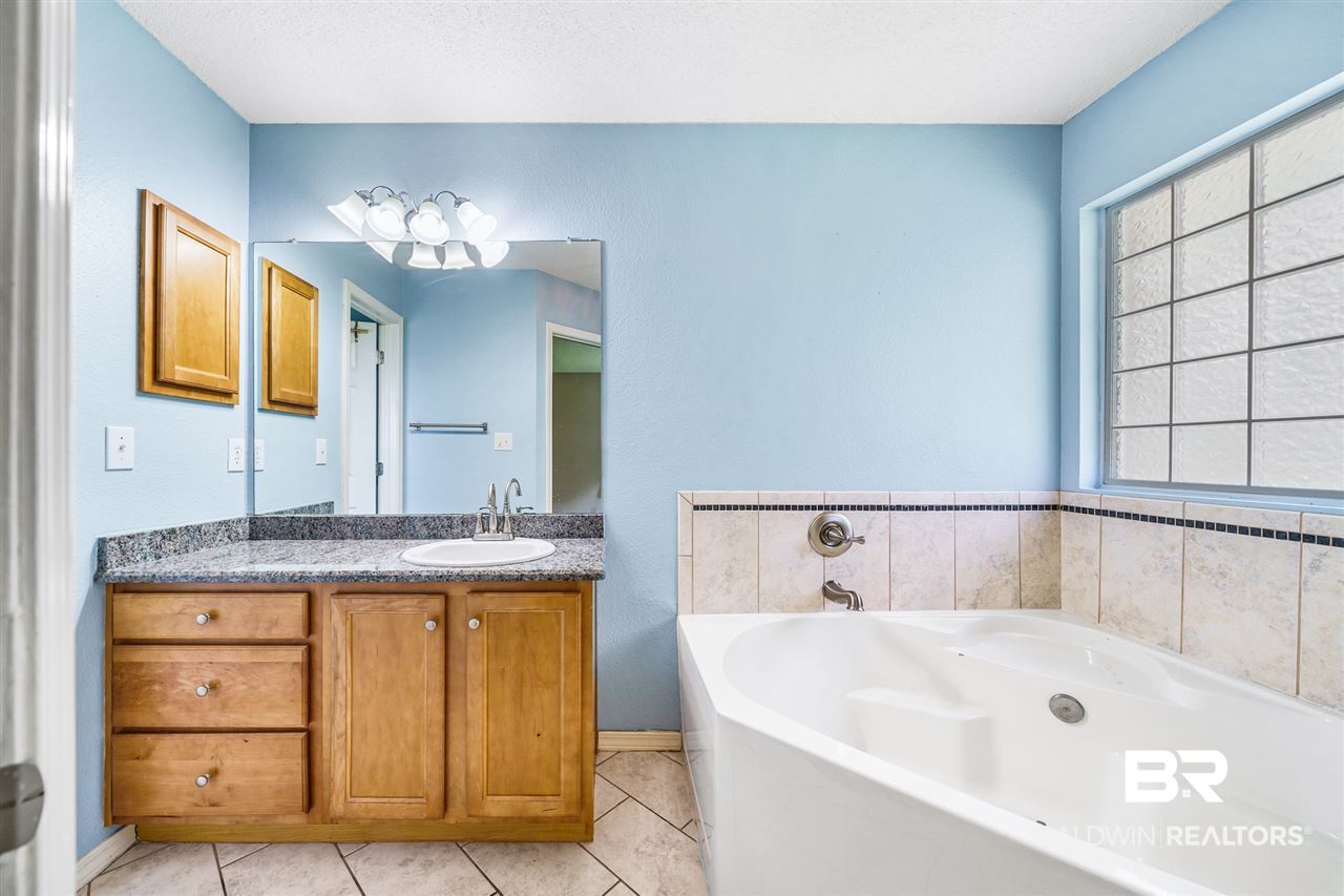 9842 Chariot Avenue Fairhope, AL 36532 - Photo 15 of 26