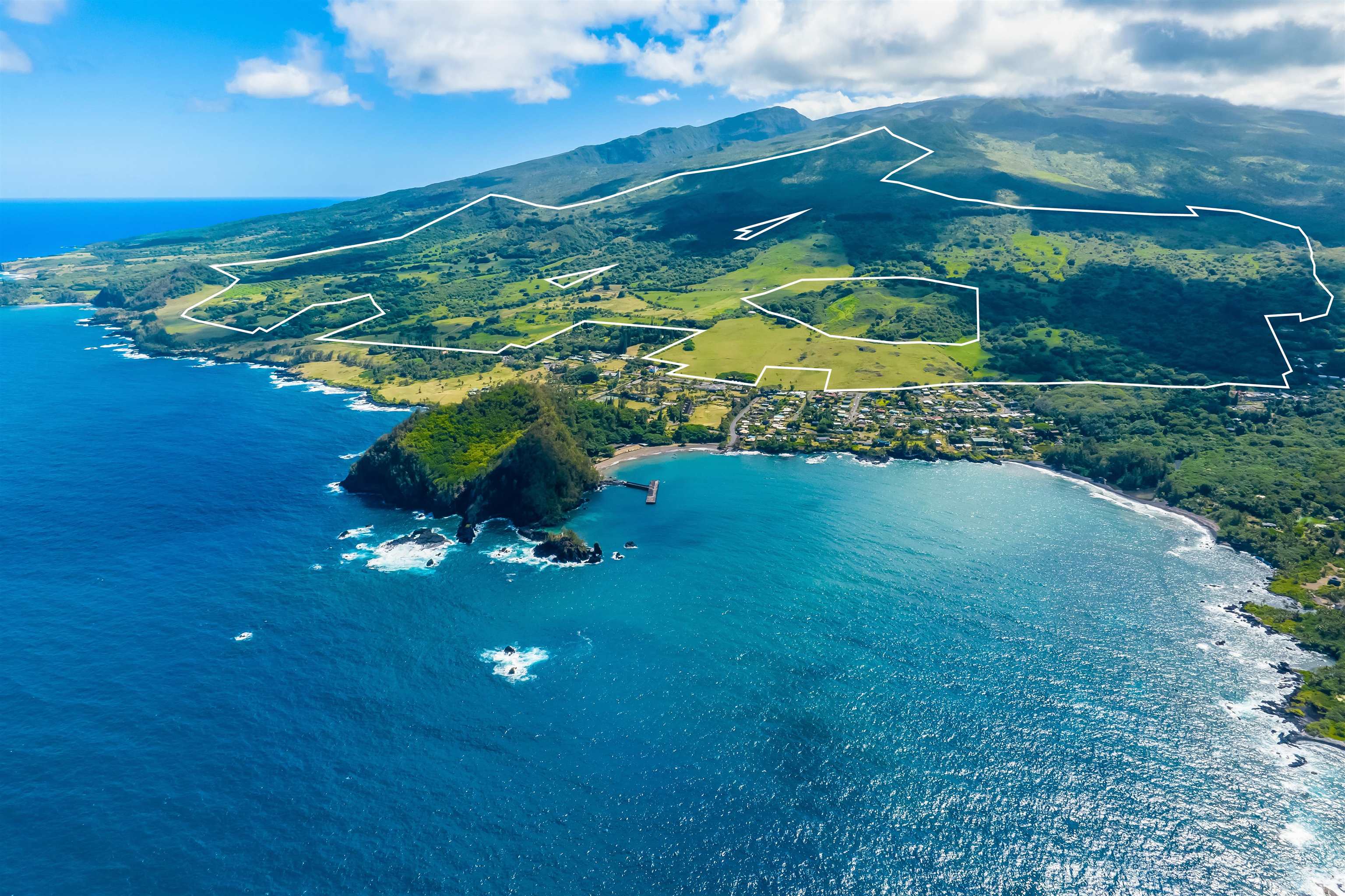 5670 Hana Highway Haiku, HI 96708 - Photo 2 of 30