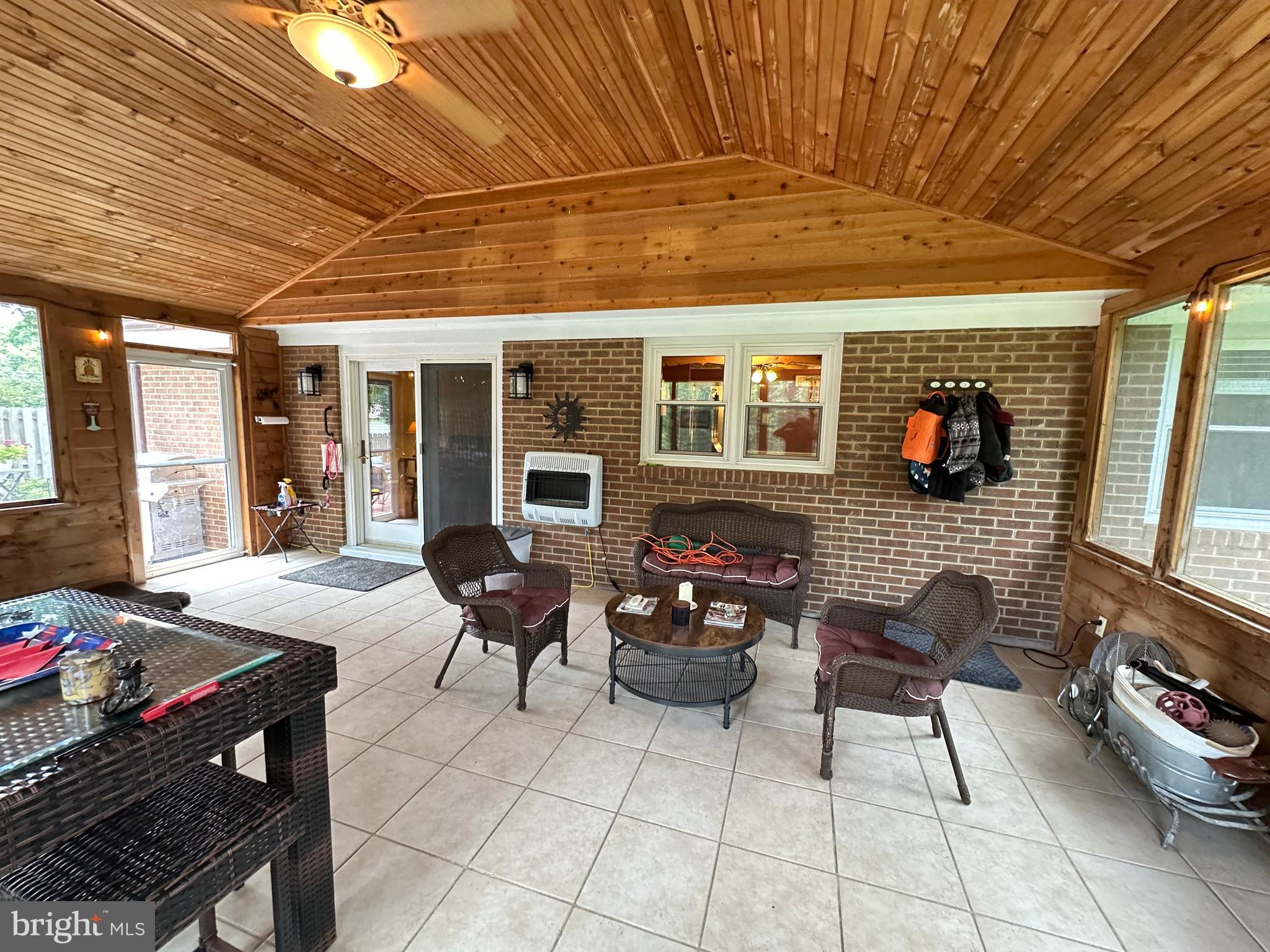 579 Circle View Road Luray, VA 22835 - Photo 21 of 65