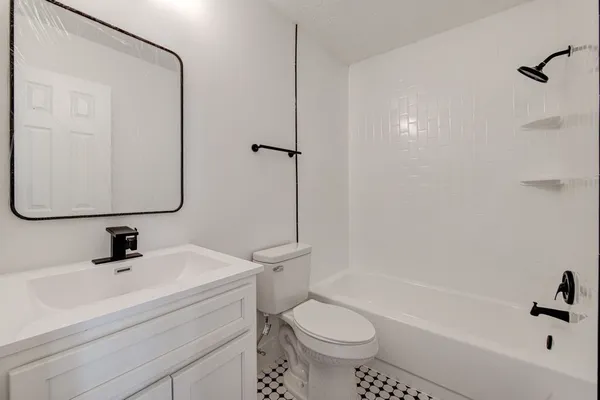 $310,000 | 19403 Lake Hollow Lane, Houston, TX 77084