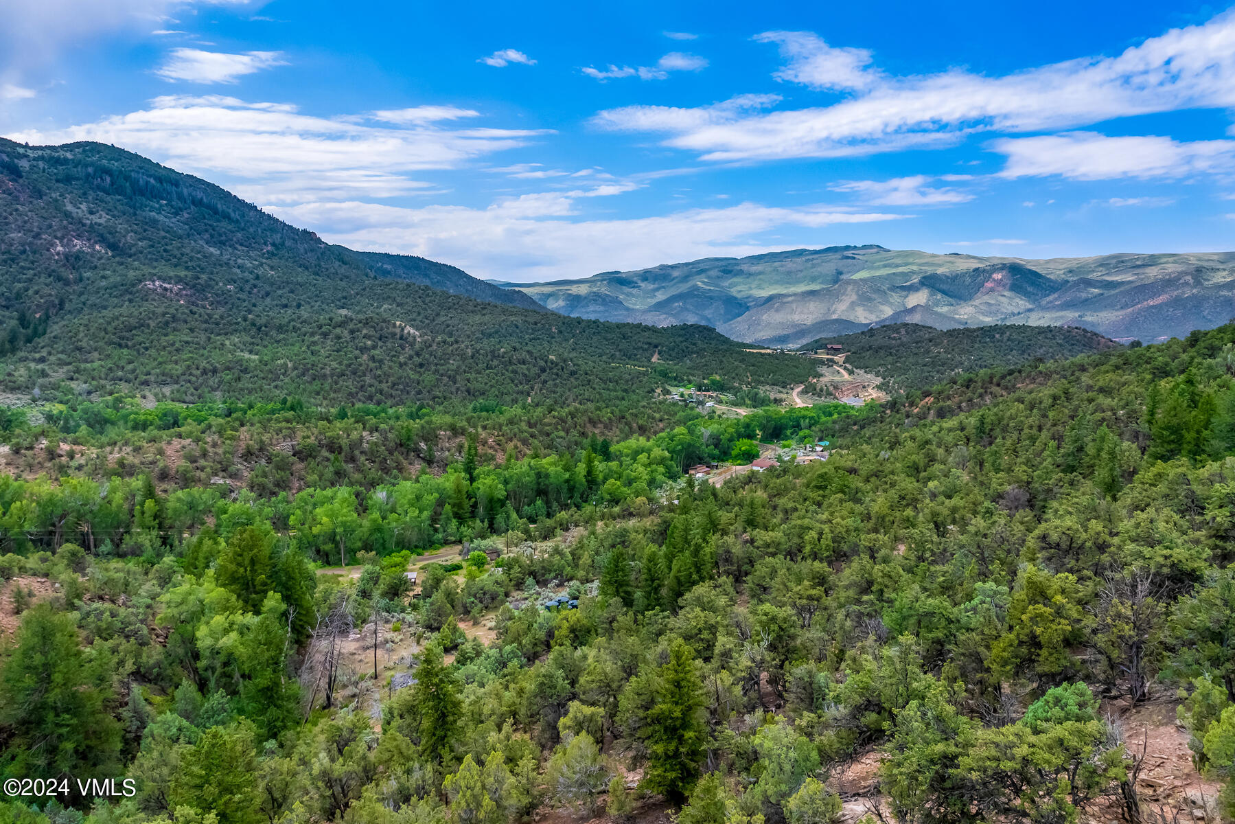 1929 Copper Spur Road Bond, CO 80423 - Photo 5 of 35 15